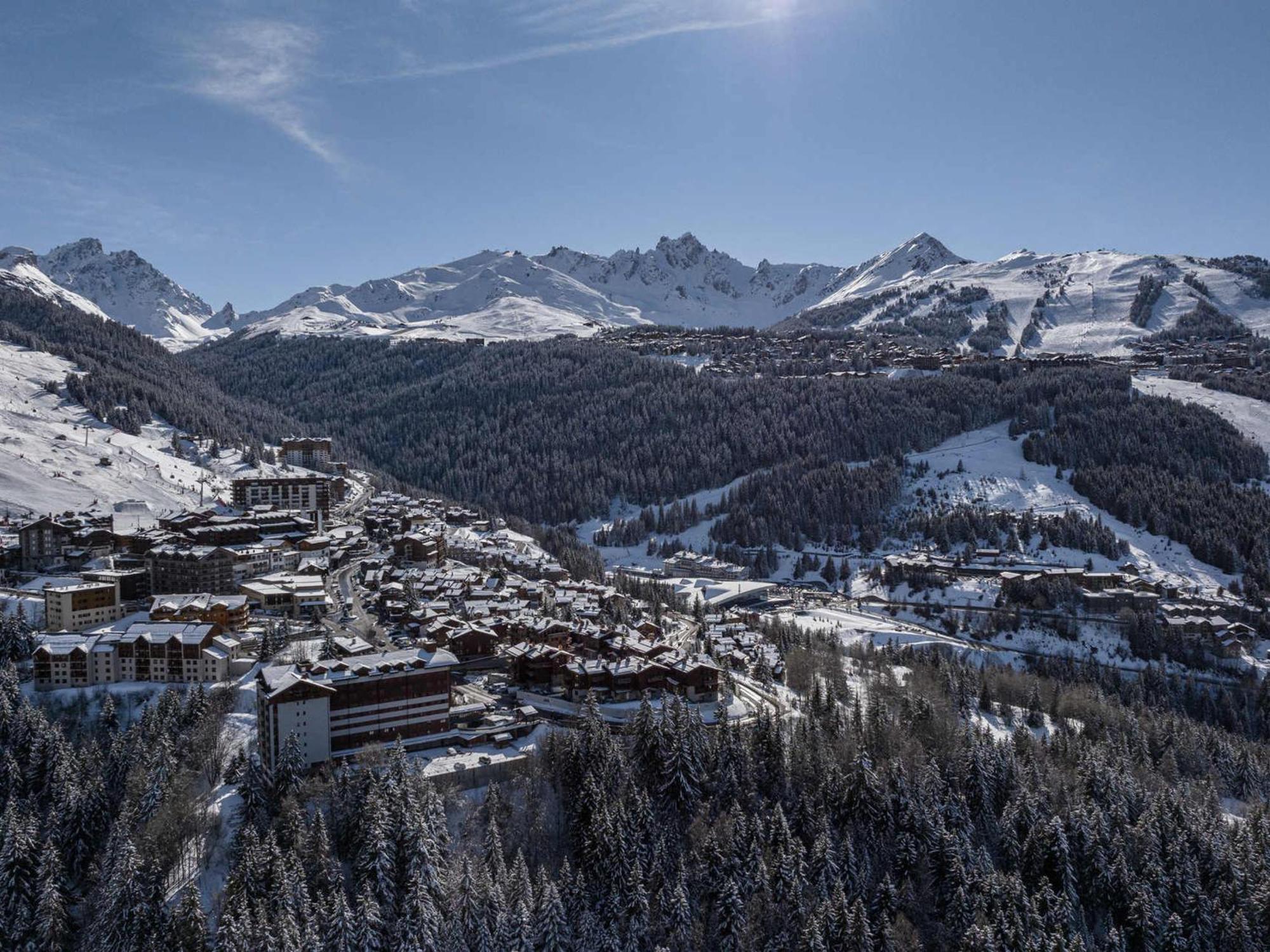 Chalet Luxueux Avec Jacuzzi Interieur A 400M Des Pistes - Fr-1-563-141 Villa Courchevel Exteriör bild